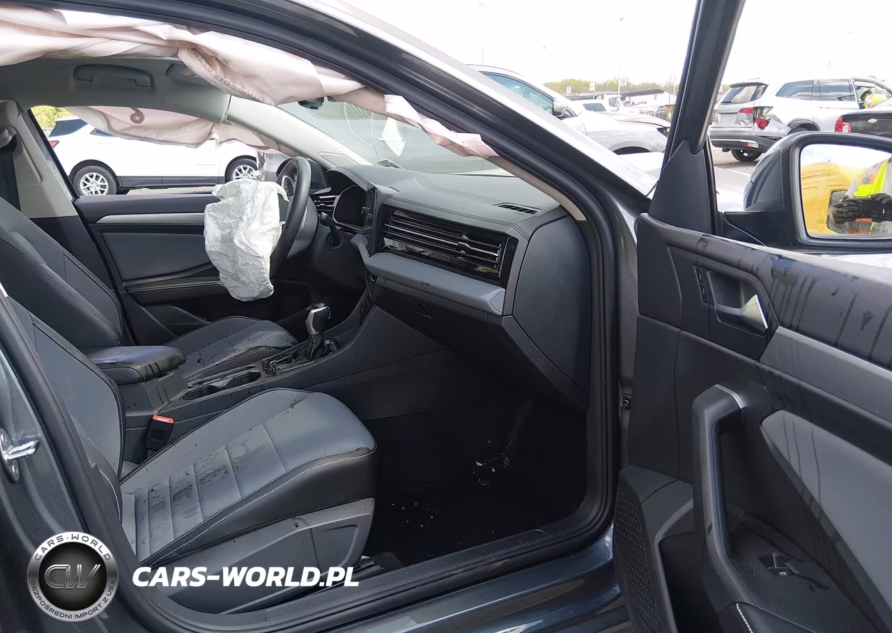 2026 Volkswagen Jetta Se VIN:3VW7W7BU8TM023384 - 5