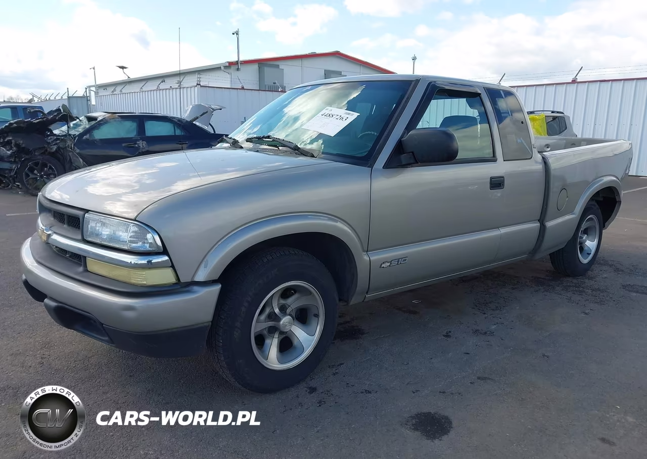 2002 Chevrolet S-10 Ls VIN:1GCCS195828250053 - 2