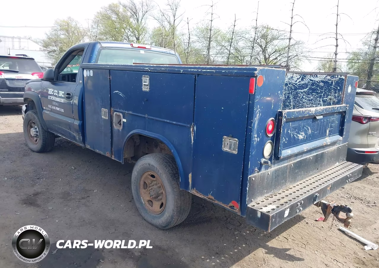 2004 Chevrolet Silverado 2500Hd Work Truck VIN:1GBHC24U74E273582 - 3