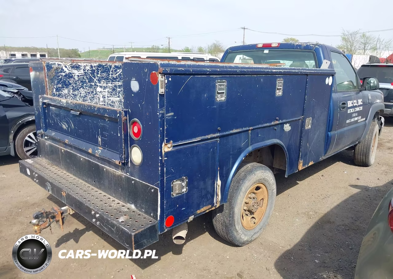 2004 Chevrolet Silverado 2500Hd Work Truck VIN:1GBHC24U74E273582 - 4