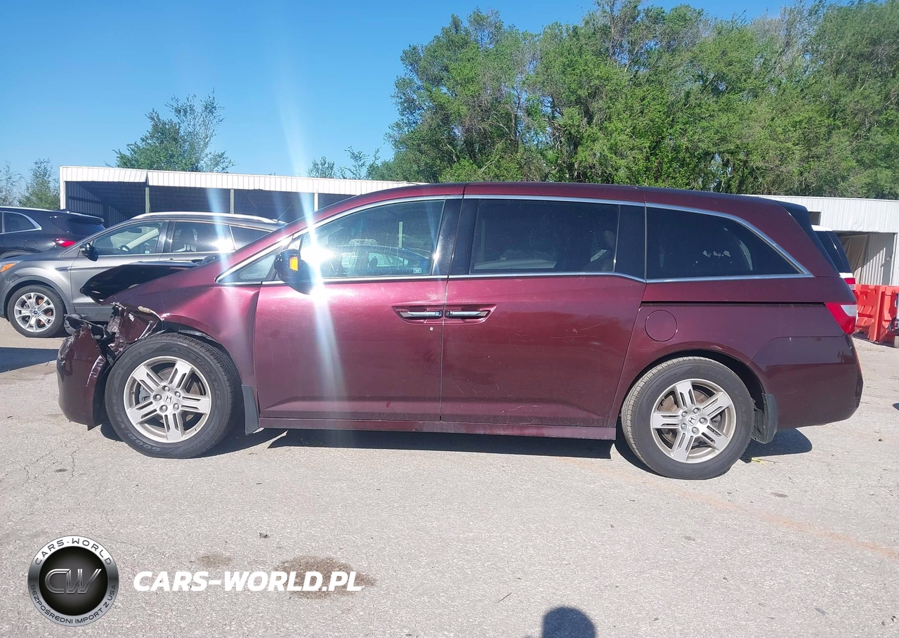2012 Honda Odyssey Touring-Touring Elite VIN:5FNRL5H91CB100077 - 15