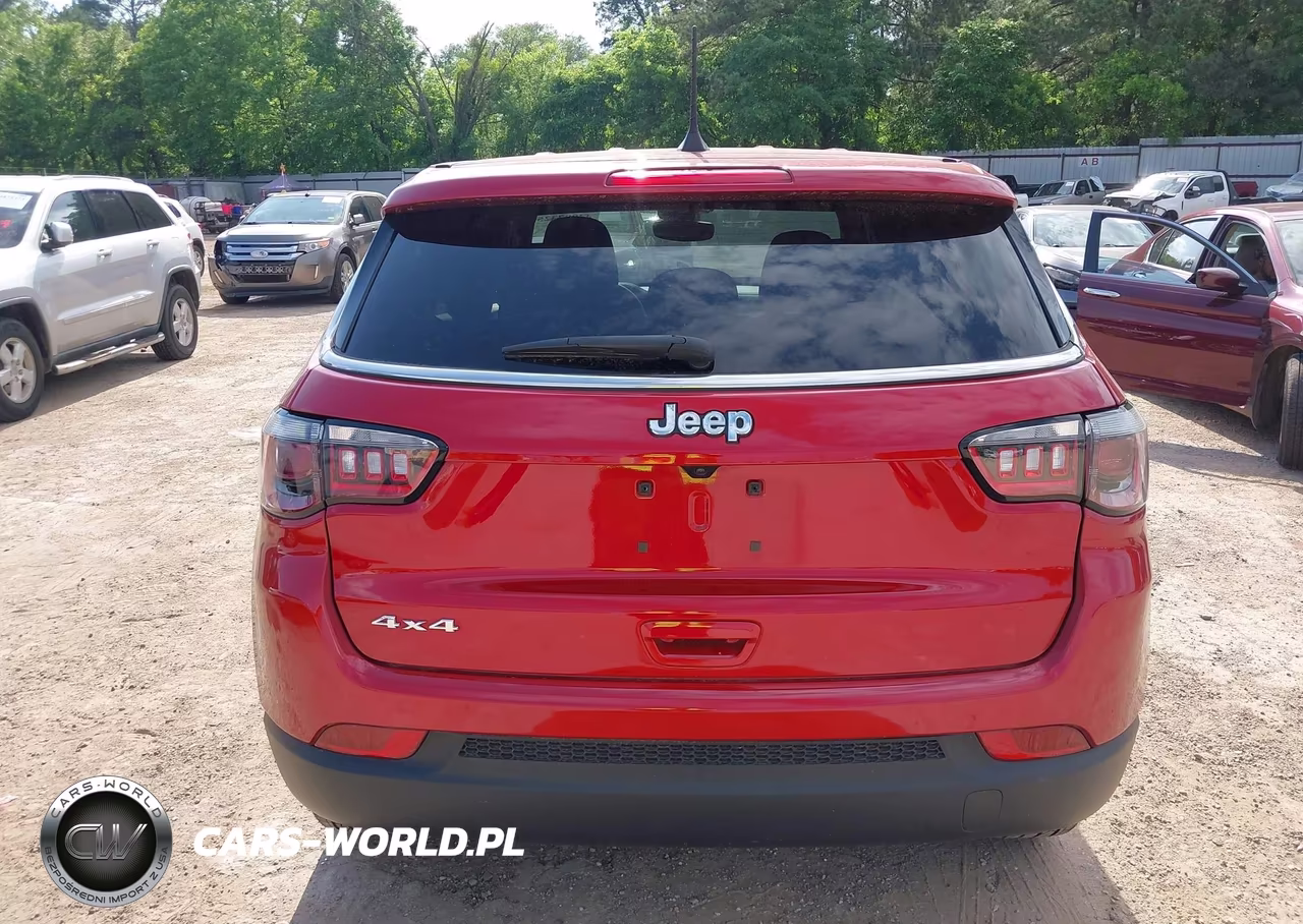 2025 Jeep Compass Sport 4X4 VIN:3C4NJDAN0ST528051 - 17