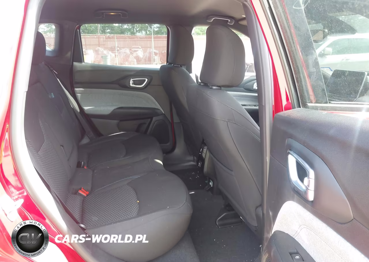 2025 Jeep Compass Sport 4X4 VIN:3C4NJDAN0ST528051 - 8