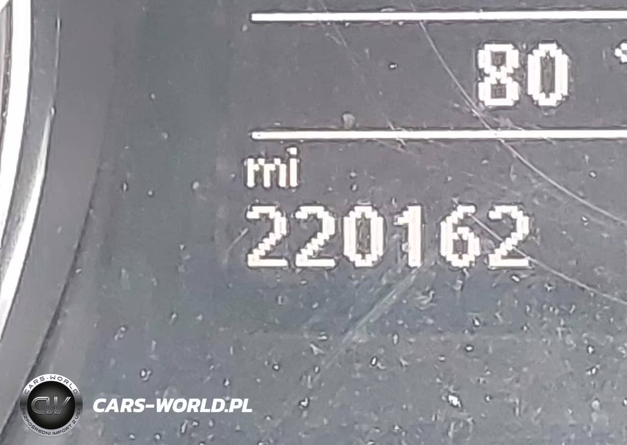 2017 Volkswagen Passat 1.8T R-Line VIN:1VWDT7A35HC053701 - 14