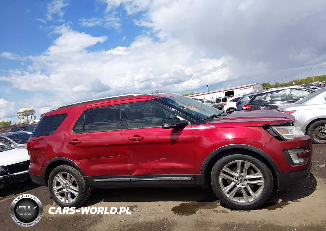 2016 Ford Explorer Xlt VIN:1FM5K8D83GGA83192 - 13