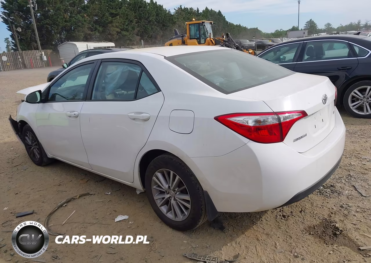 2015 Toyota Corolla Le Plus VIN:2T1BURHE9FC442940 - 3