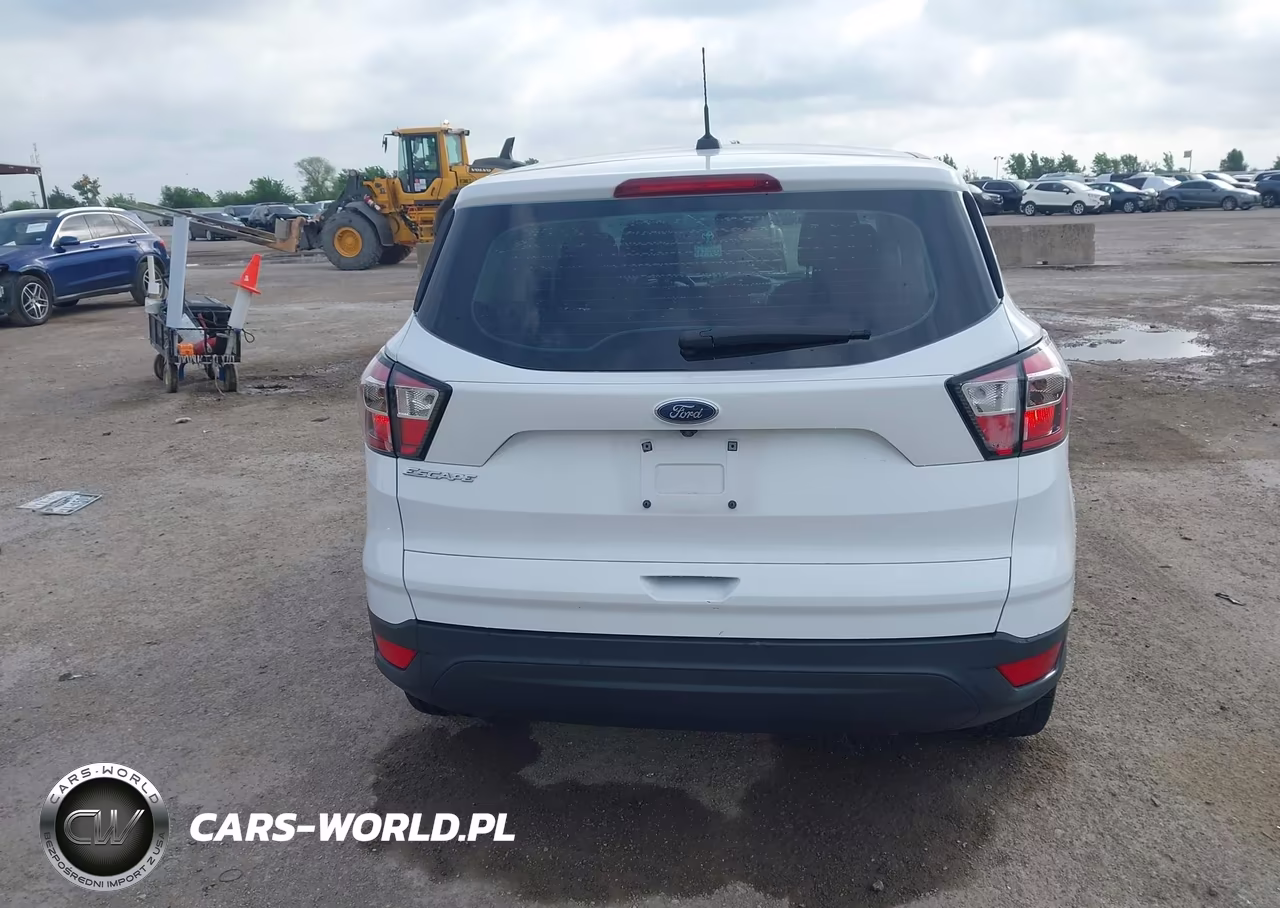 2017 Ford Escape S VIN:1FMCU0F79HUD40110 - 17