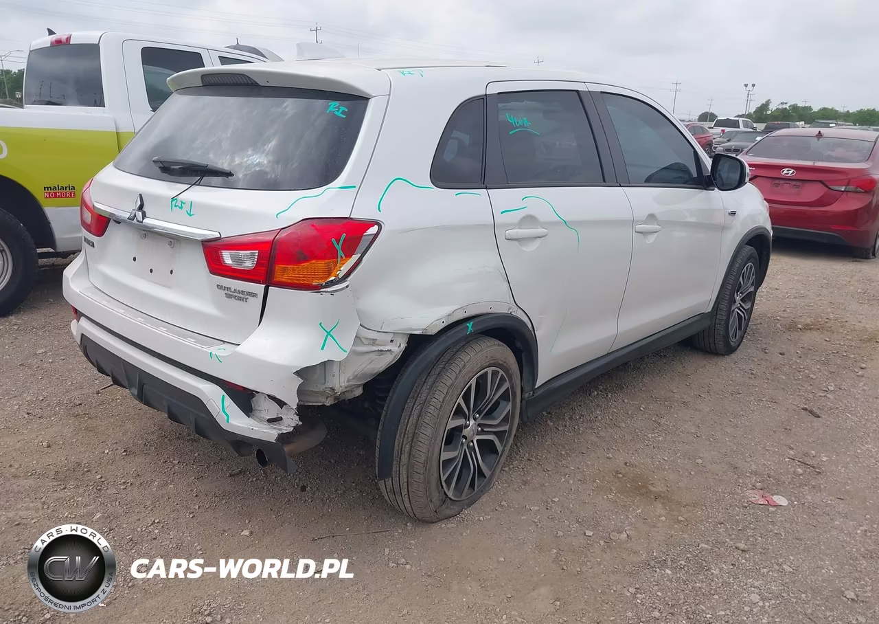 2019 Mitsubishi Outlander Sport 2.0 Es VIN:JA4AP3AU8KU030047 - 4