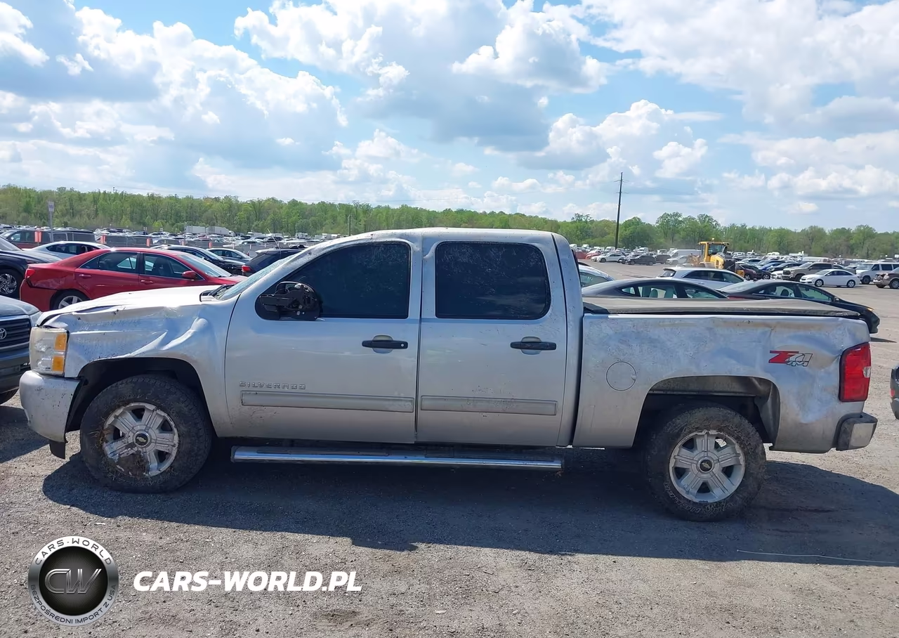 2011 Chevrolet Silverado 1500 Lt VIN:1GCPKSE36BF125981 - 14