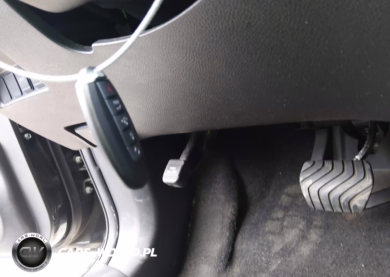 2018 Nissan Rogue Sv VIN:5N1AT2MT9JC733543 - 11