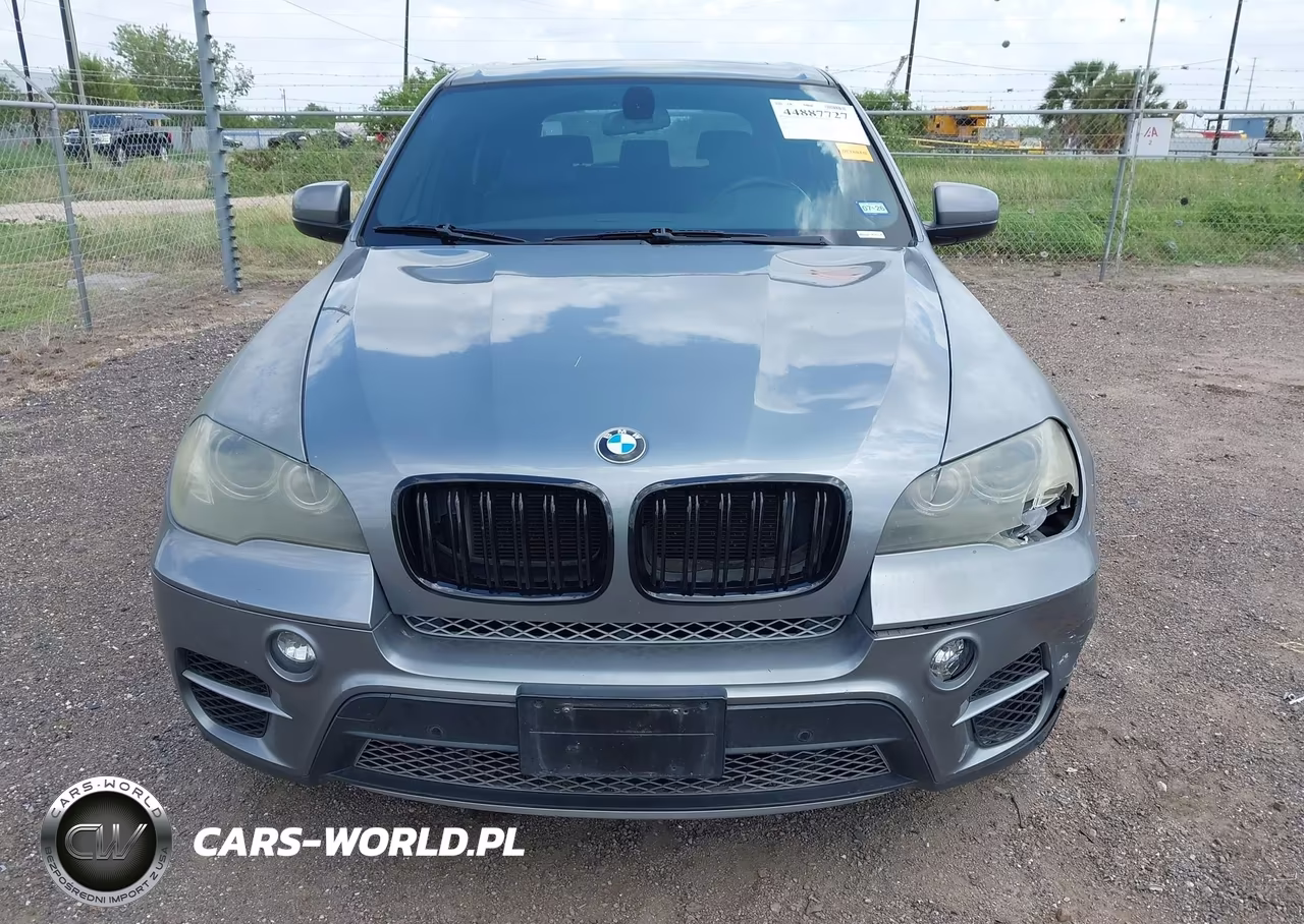 2011 BMW X5 xDrive50I VIN:5UXZV8C52BL418011 - 12