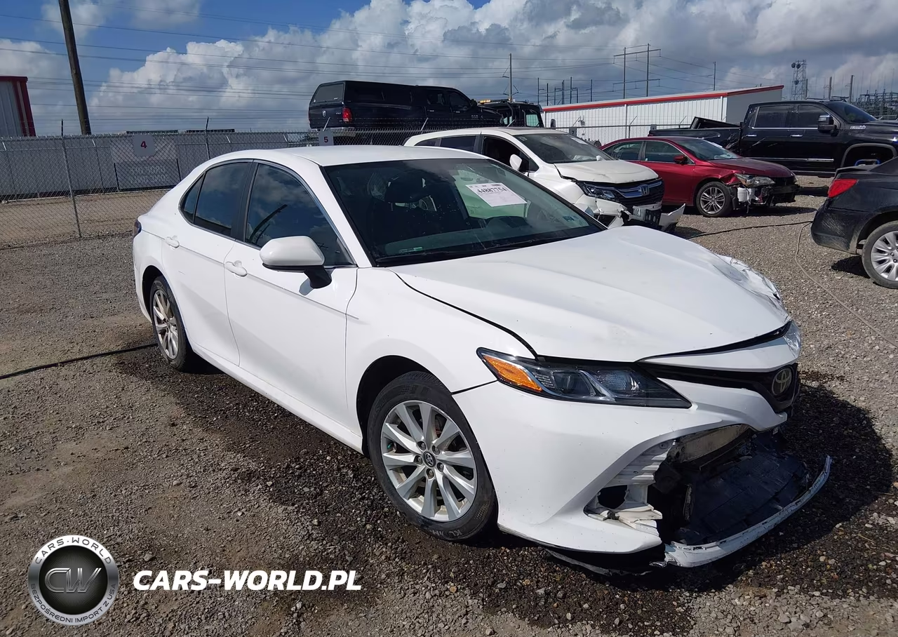 2020 Toyota Camry Le