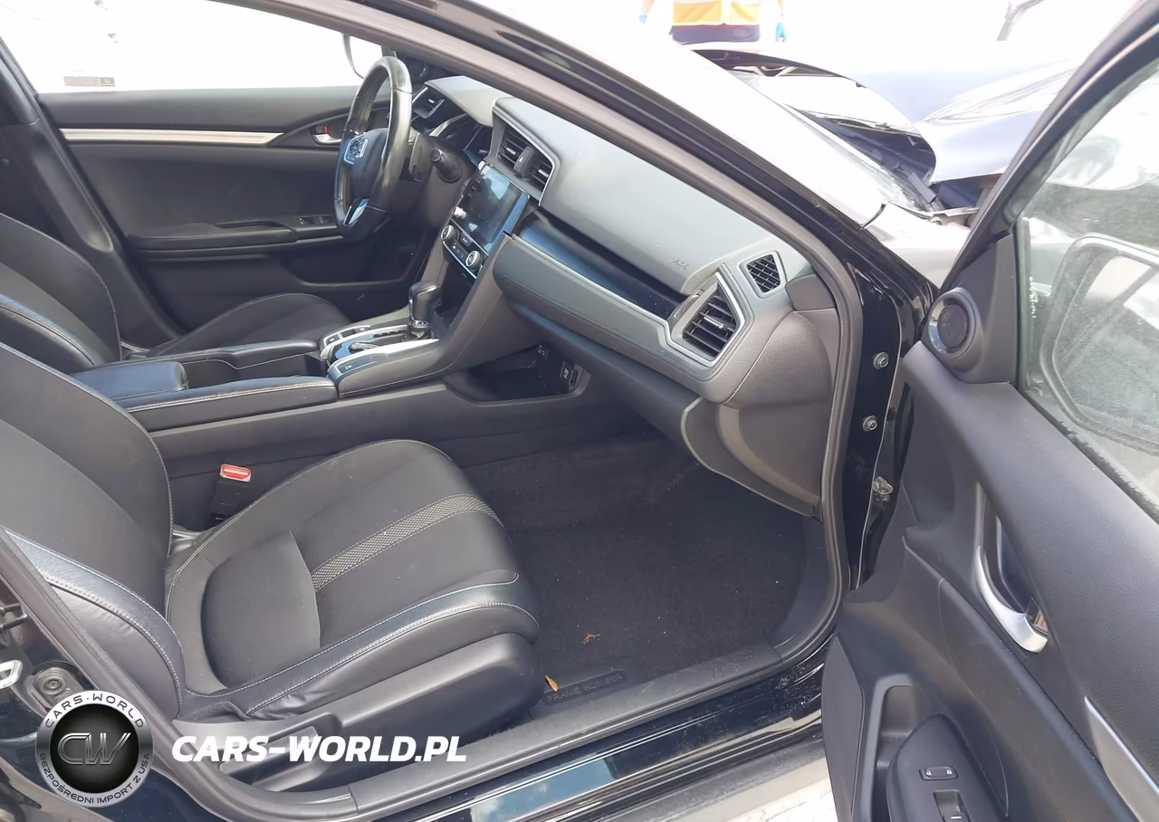 2019 Honda Civic Sport VIN:19XFC2F81KE038003 - 5