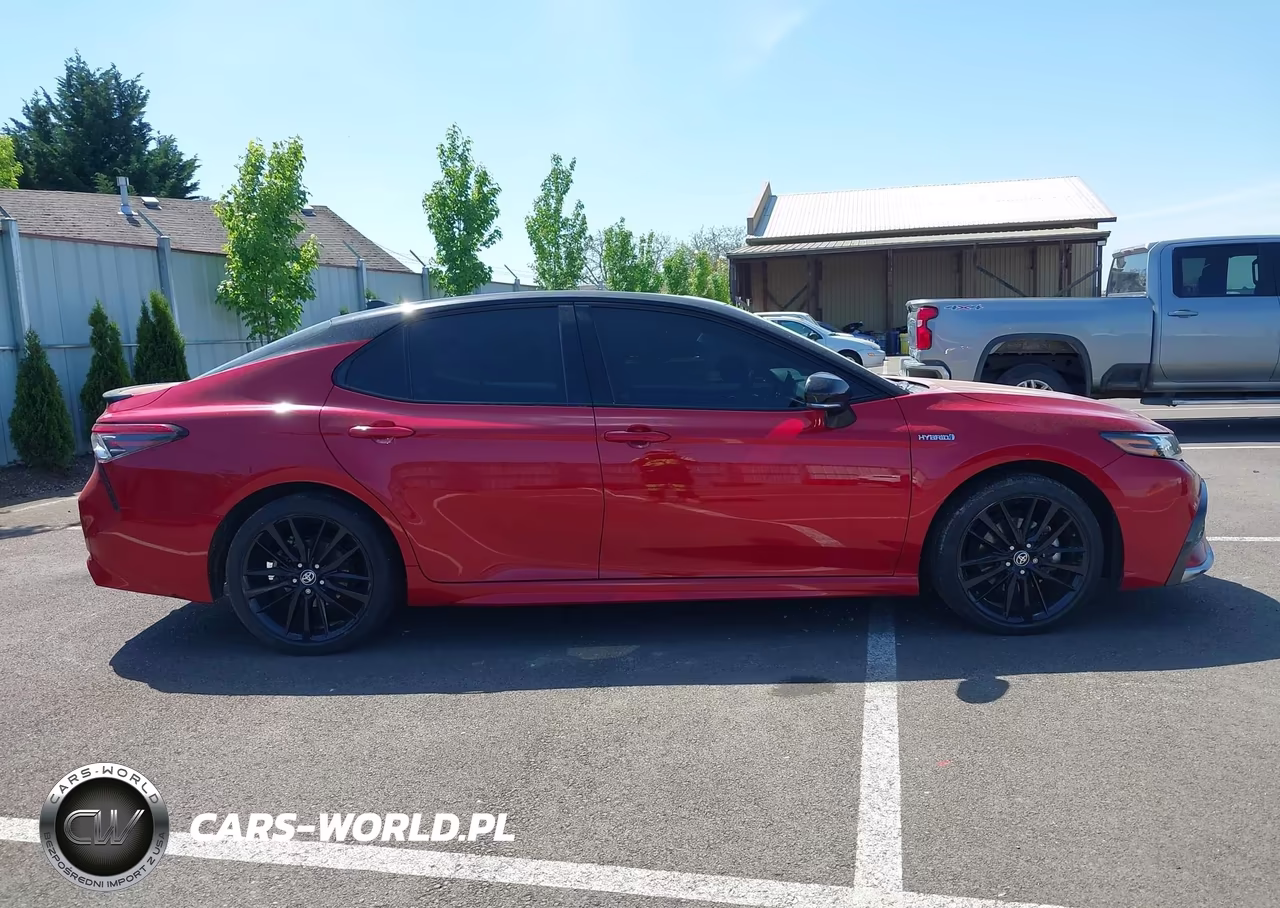 2021 Toyota Camry Xse Hybrid VIN:4T1K31AK5MU019983 - 13