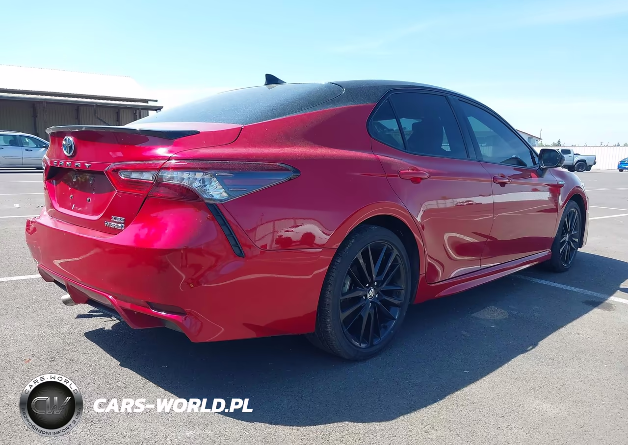 2021 Toyota Camry Xse Hybrid VIN:4T1K31AK5MU019983 - 4