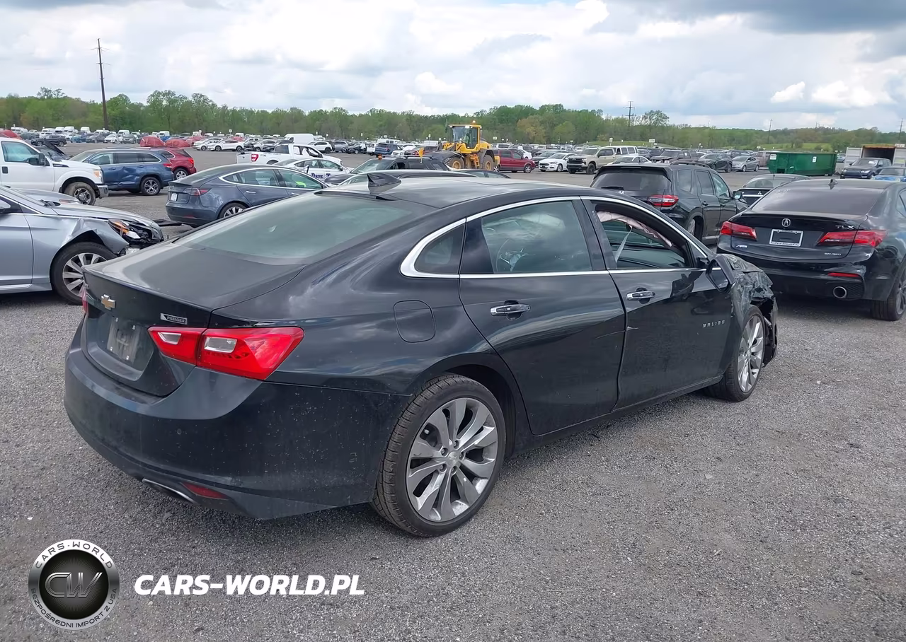 2017 Chevrolet Malibu Premier VIN:1G1ZH5SX8HF264446 - 4
