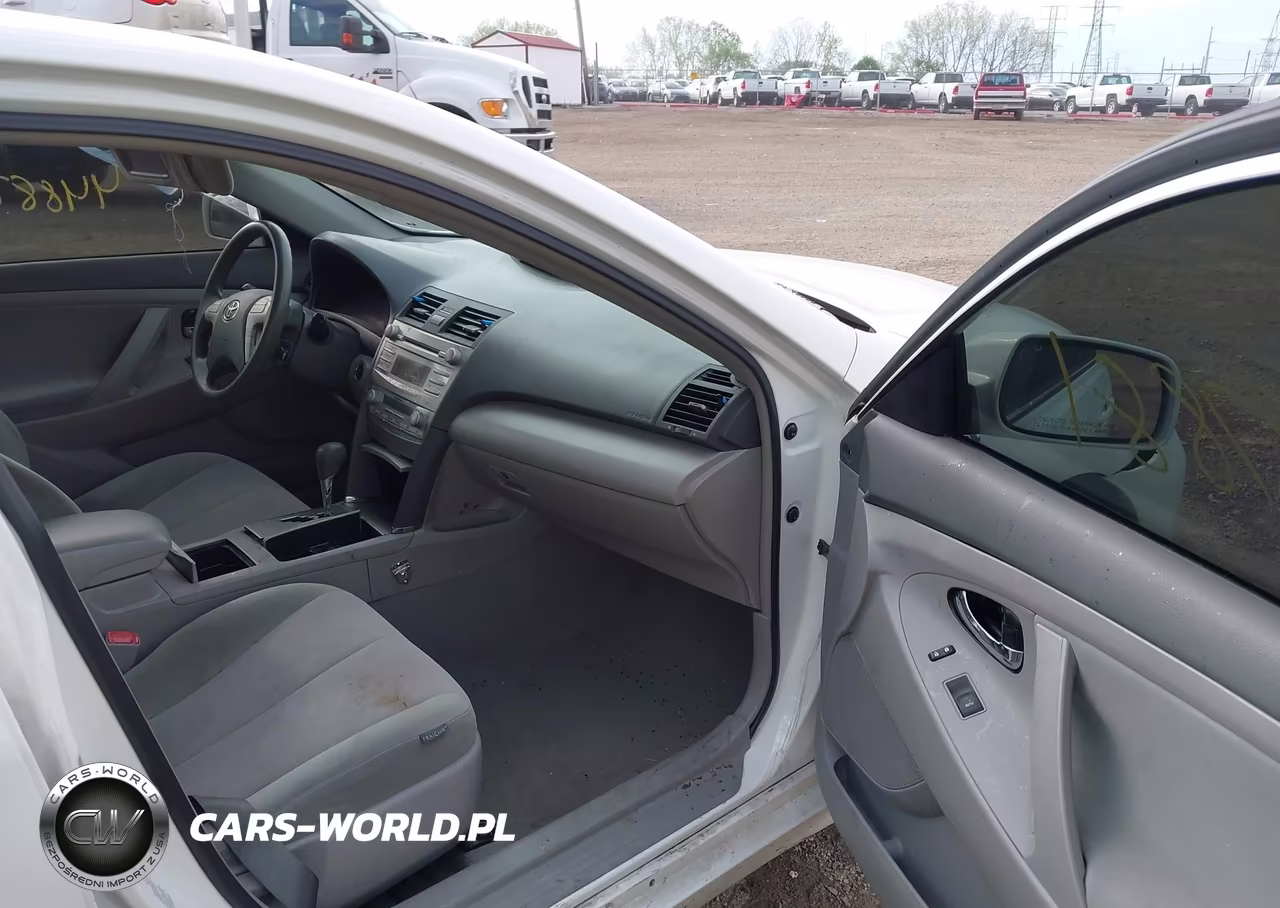 2011 Toyota Camry Hybrid VIN:4T1BB3EK5BU140115 - 5