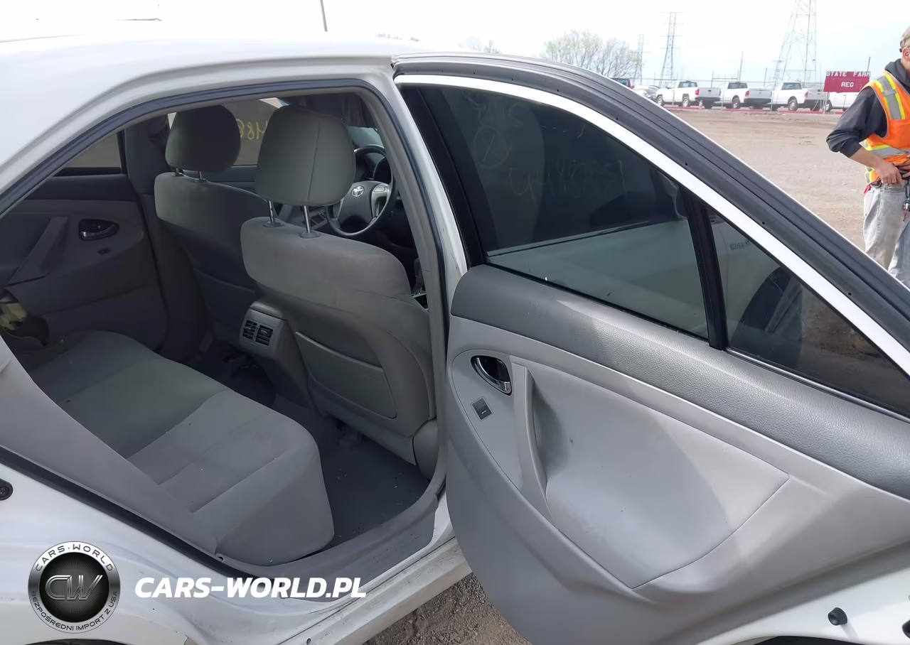 2011 Toyota Camry Hybrid VIN:4T1BB3EK5BU140115 - 8