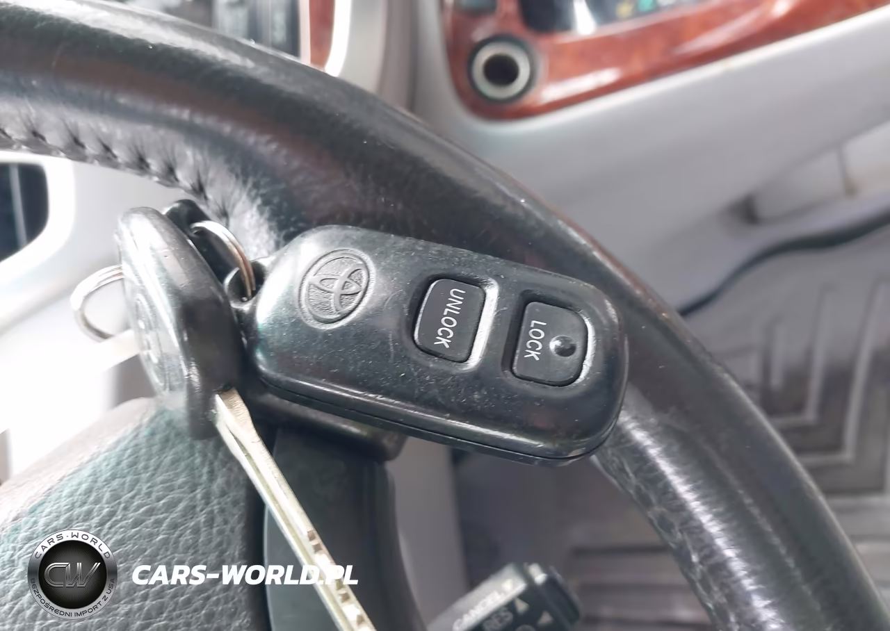 2007 Toyota Highlander Hybrid Limited V6 VIN:JTEEW21A070036705 - 11