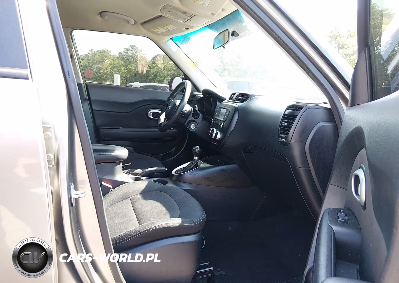 2016 Kia Soul + VIN:KNDJP3A51G7249601 - 5