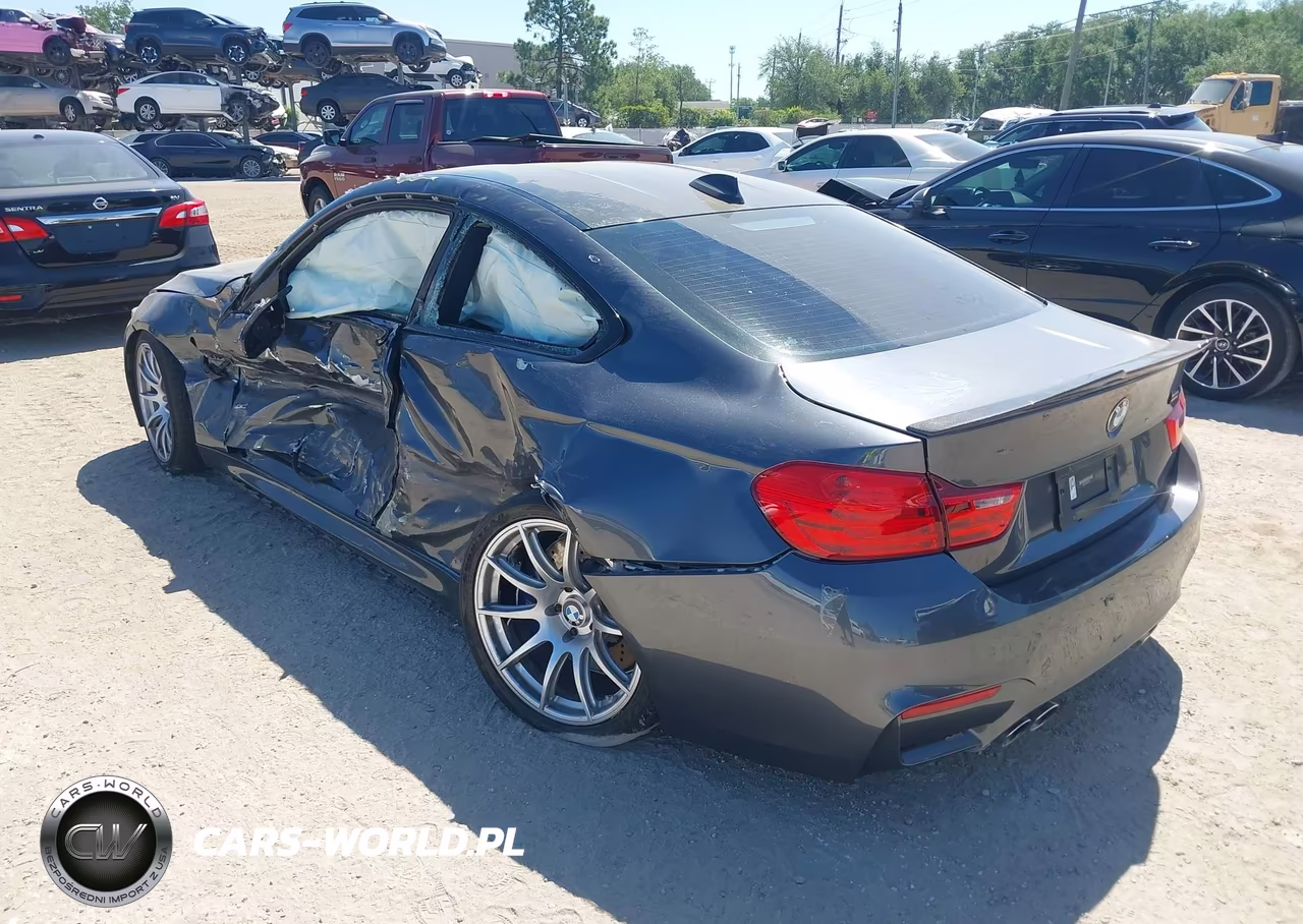 2015 BMW M4 VIN:WBS3R9C59FK332457 - 3