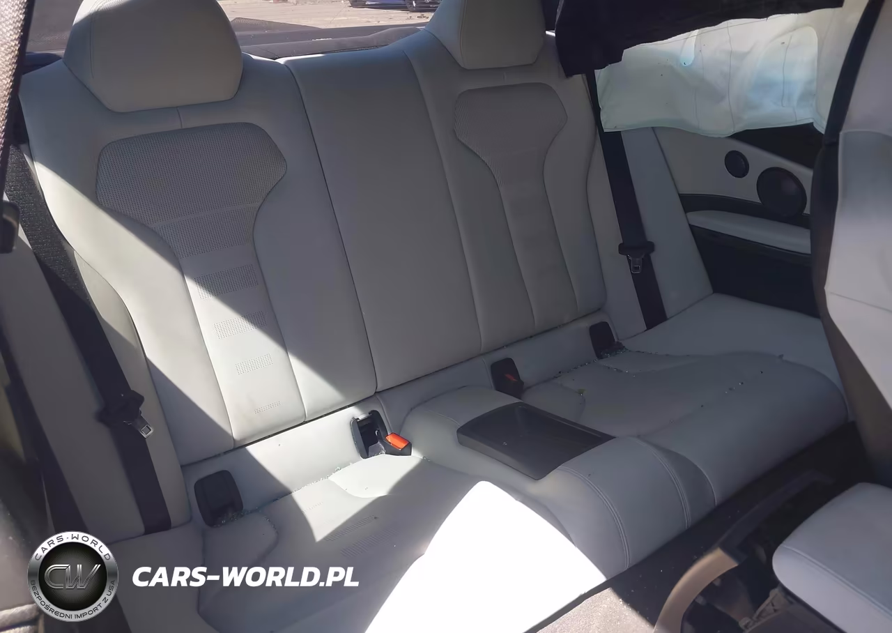 2015 BMW M4 VIN:WBS3R9C59FK332457 - 8