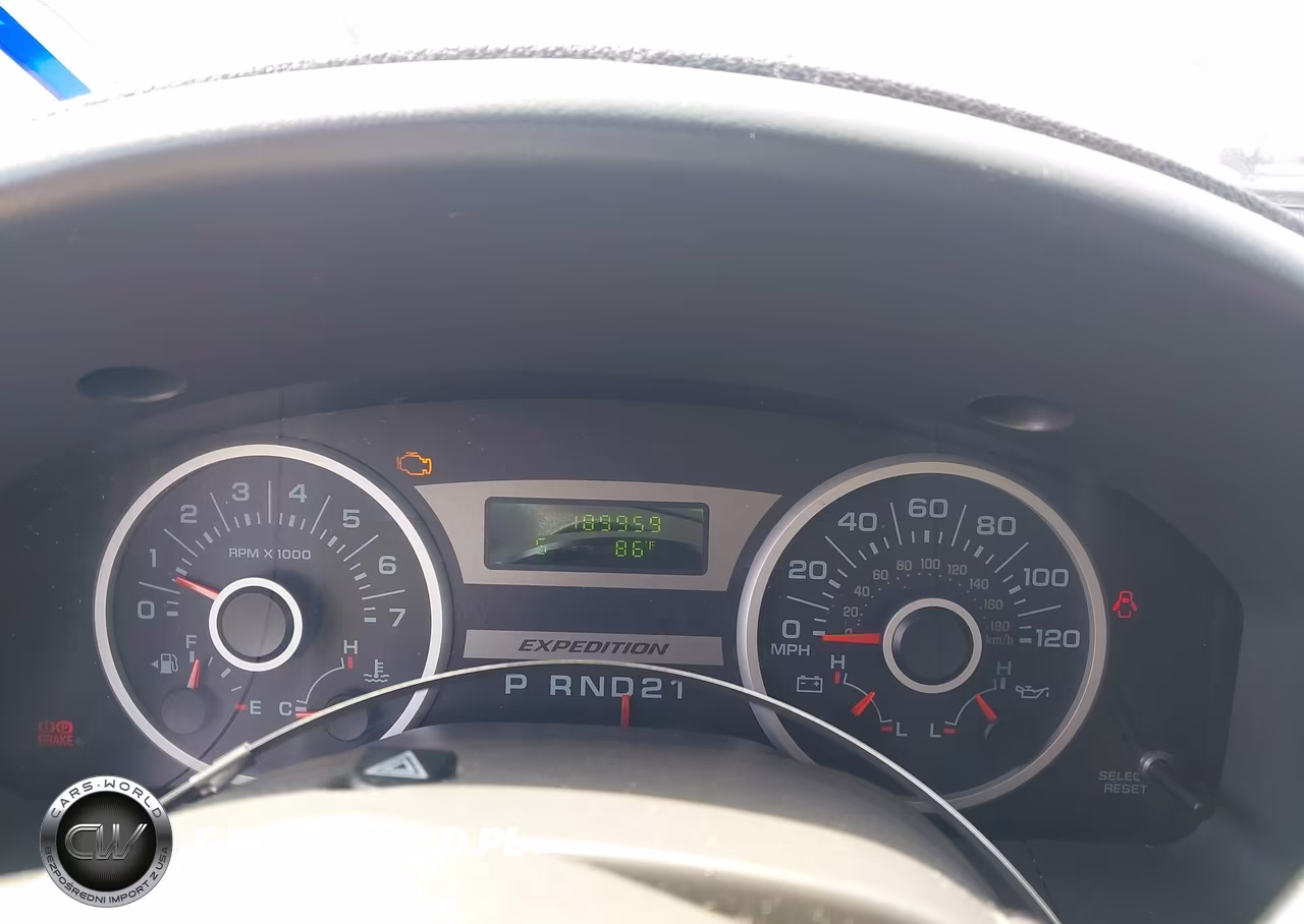 2005 Ford Expedition Xlt VIN:1FMPU15545LA01277 - 7