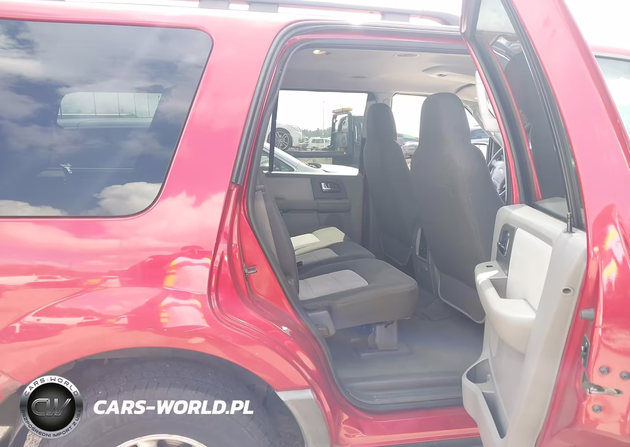 2005 Ford Expedition Xlt VIN:1FMPU15545LA01277 - 8