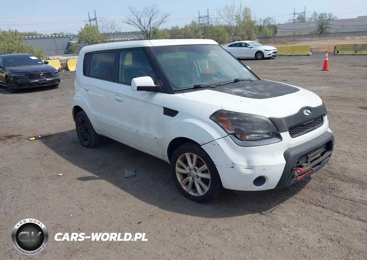2010 Kia Soul +