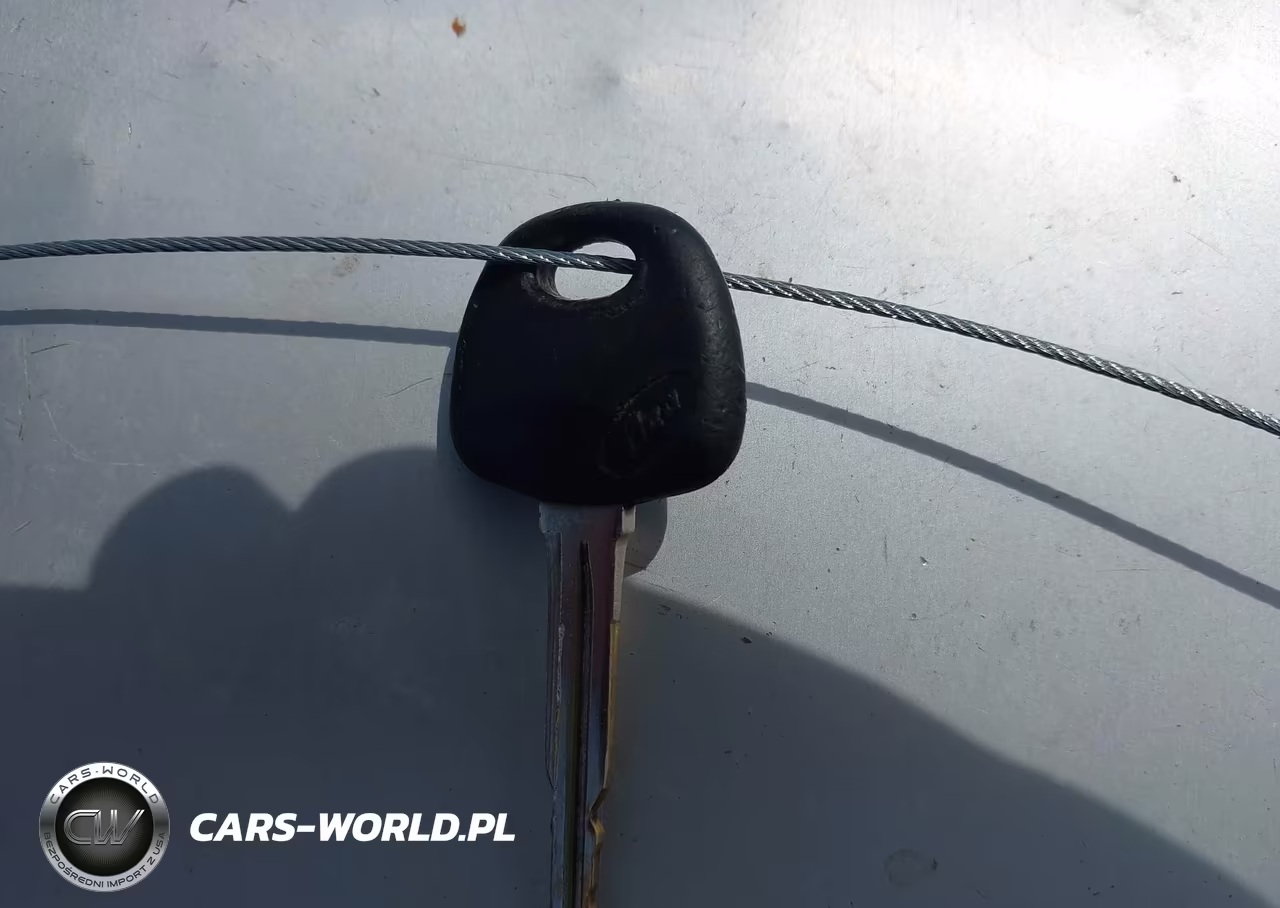 2010 Kia Soul + VIN:KNDJT2A25A7701875 - 11