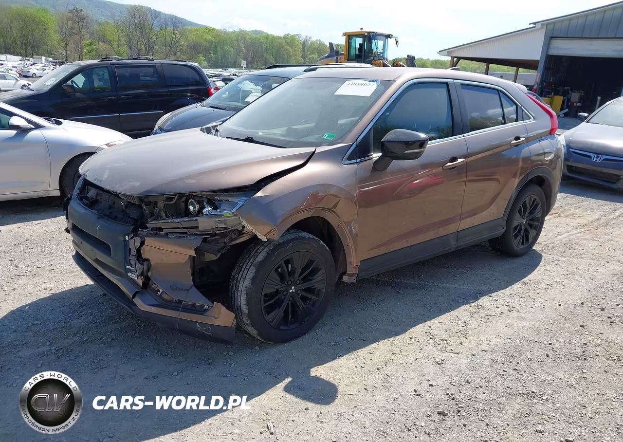 2018 Mitsubishi Eclipse Cross Le VIN:JA4AT4AA4JZ066892 - 2