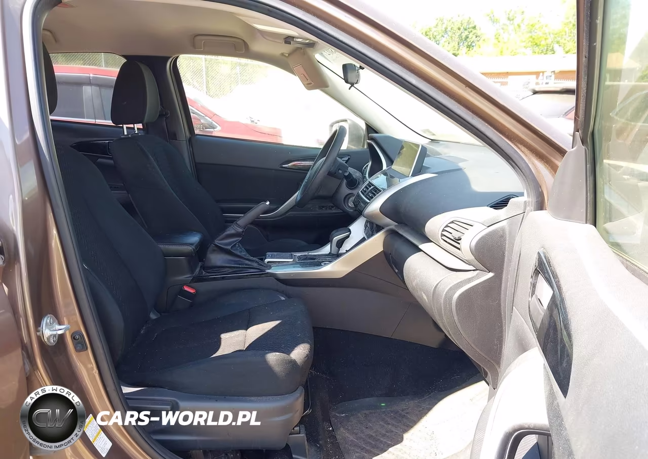 2018 Mitsubishi Eclipse Cross Le VIN:JA4AT4AA4JZ066892 - 5
