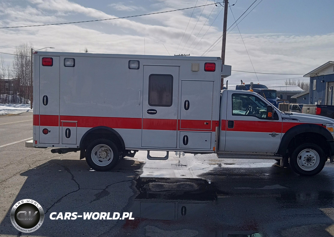 2012 Ford F-450 Chassis Xlt