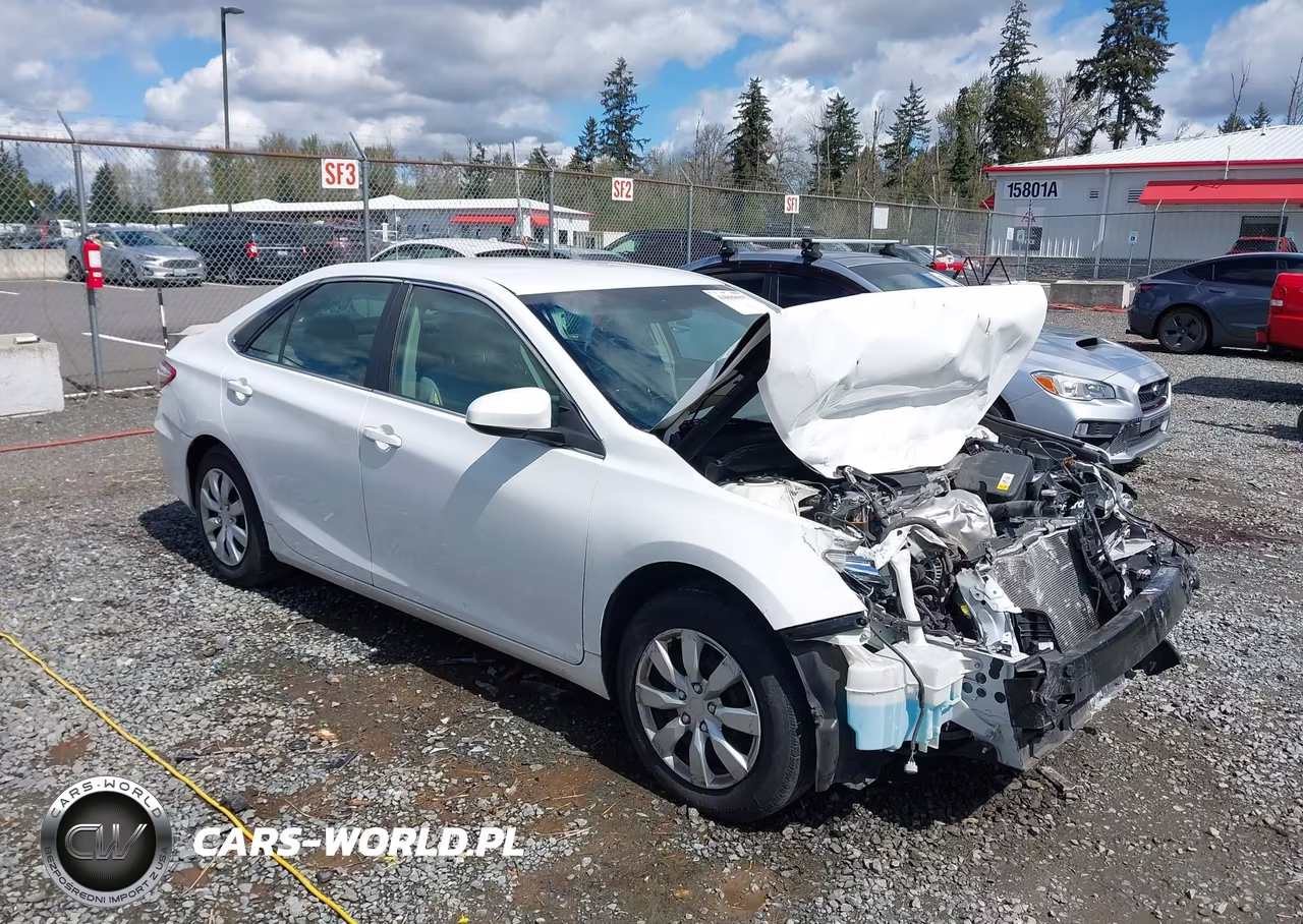 2017 Toyota Camry Le – zdjęcie 1 z 19