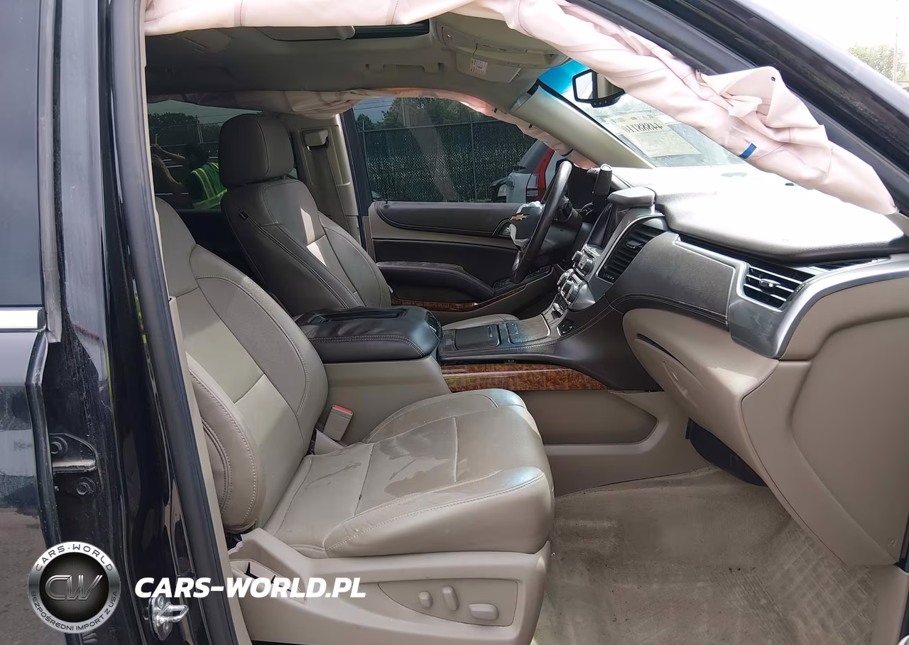 2015 Chevrolet Tahoe Ltz VIN:1GNSKCKC2FR239086 - 5