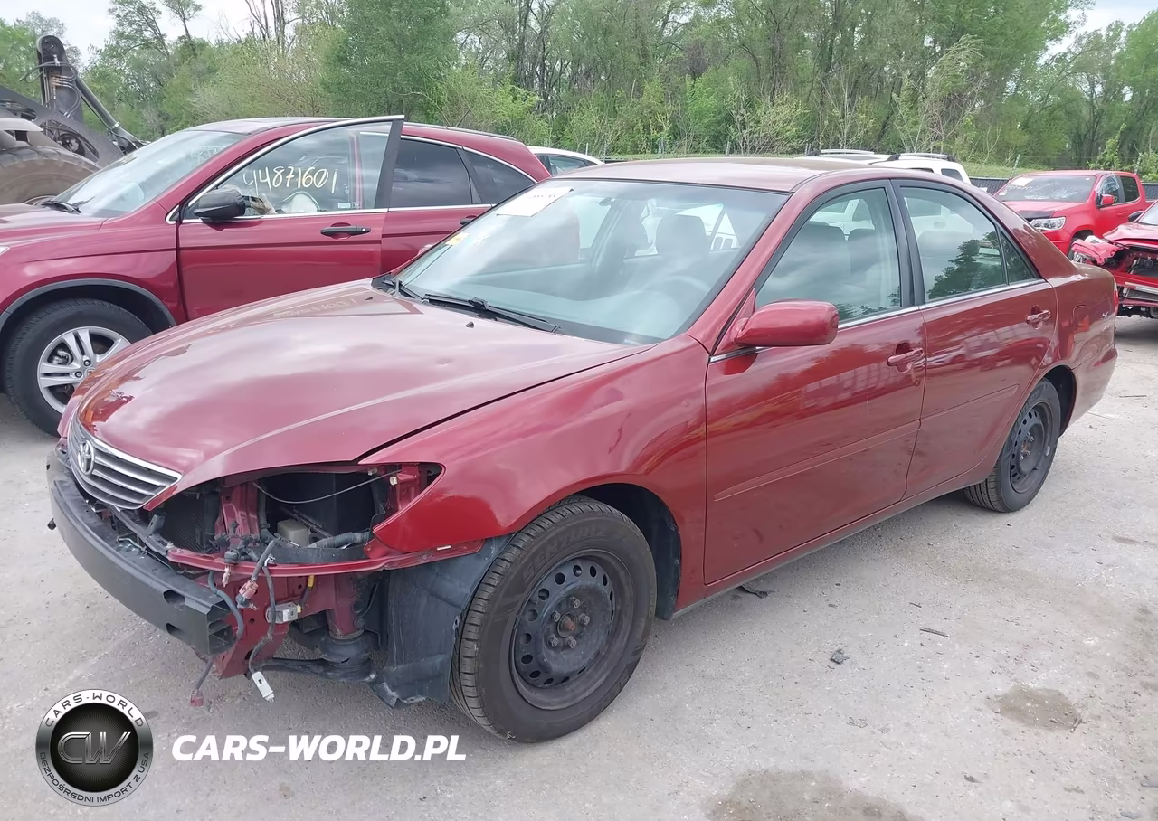2005 Toyota Camry Le VIN:4T1BE32K75U069385 - 2