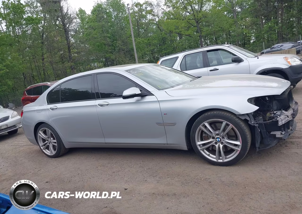 2014 BMW Alpina B7 xDrive VIN:WBAYF8C51ED652825 - 13