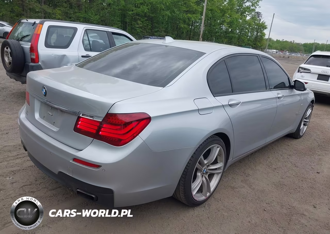 2014 BMW Alpina B7 xDrive VIN:WBAYF8C51ED652825 - 4