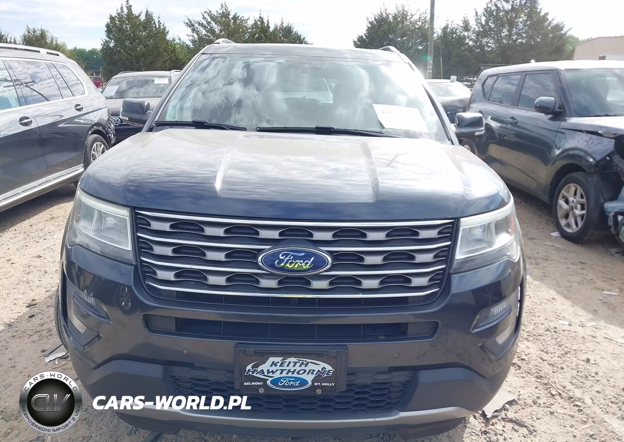 2017 Ford Explorer Xlt VIN:1FM5K7D88HGC02592 - 12