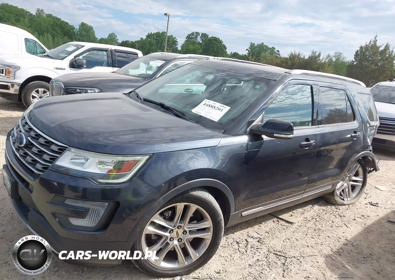 2017 Ford Explorer Xlt VIN:1FM5K7D88HGC02592 - 14