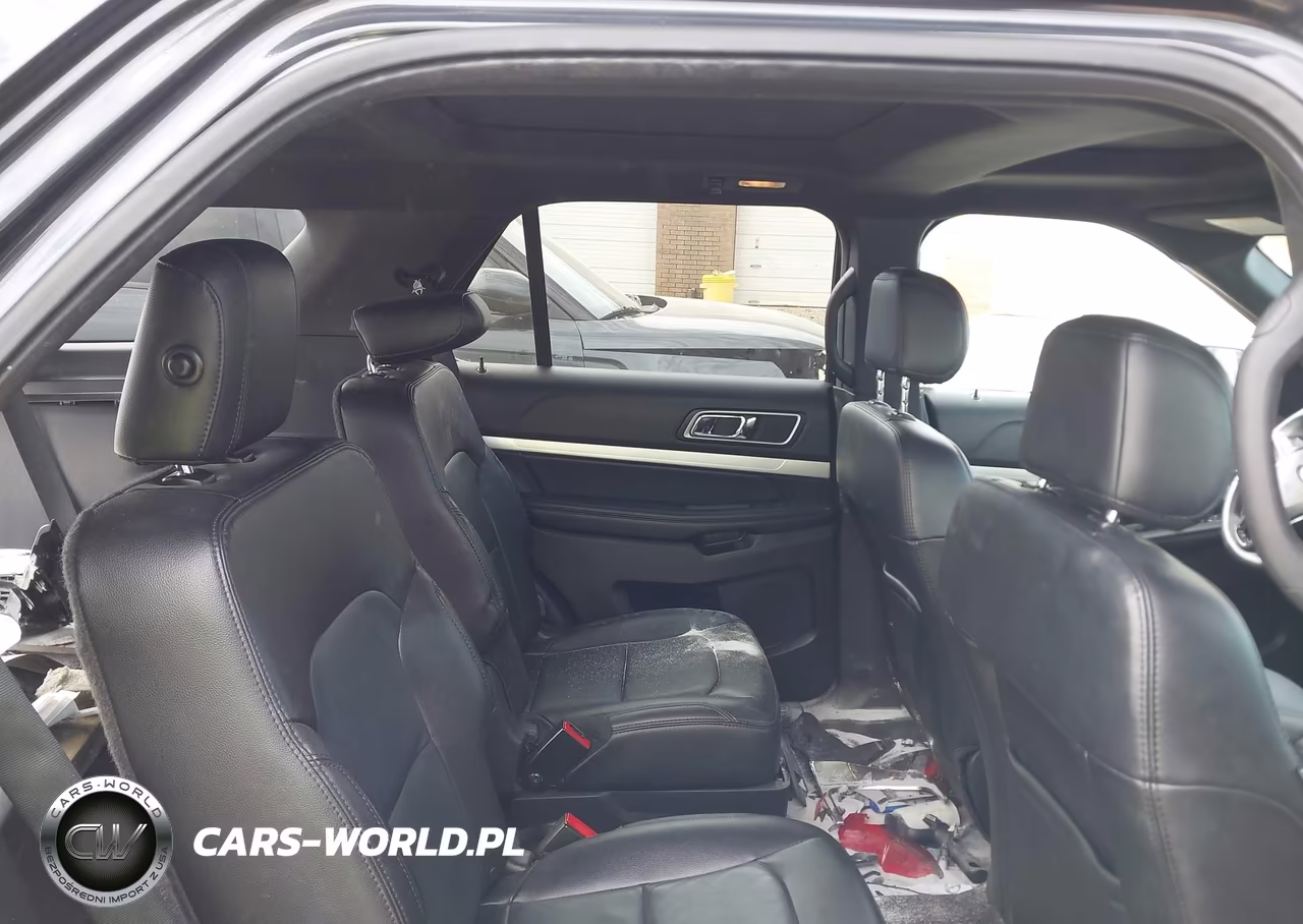 2017 Ford Explorer Xlt VIN:1FM5K7D88HGC02592 - 8