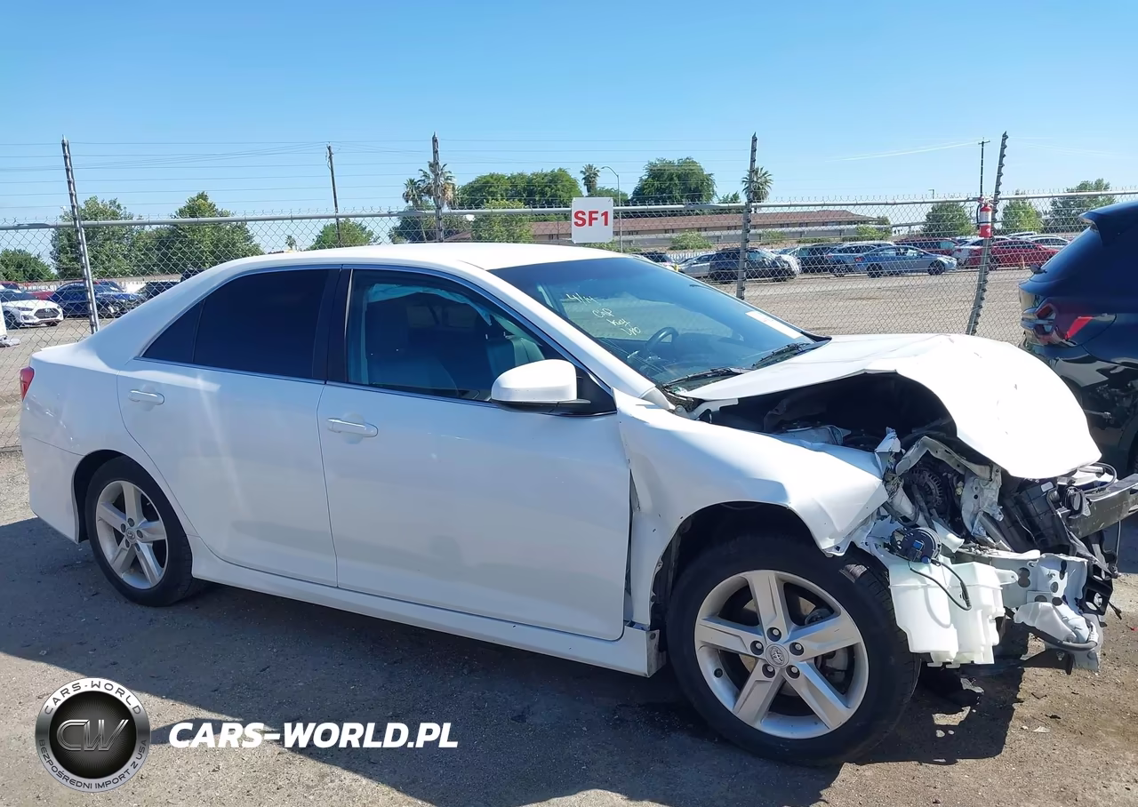 2013 Toyota Camry Se VIN:4T1BF1FK5DU638888 - 14