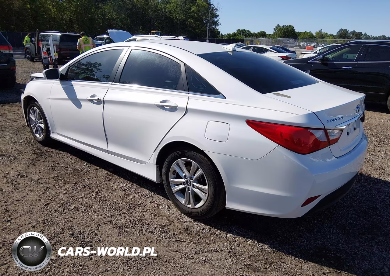 2014 Hyundai Sonata Gls VIN:5NPEB4AC1EH822963 - 3