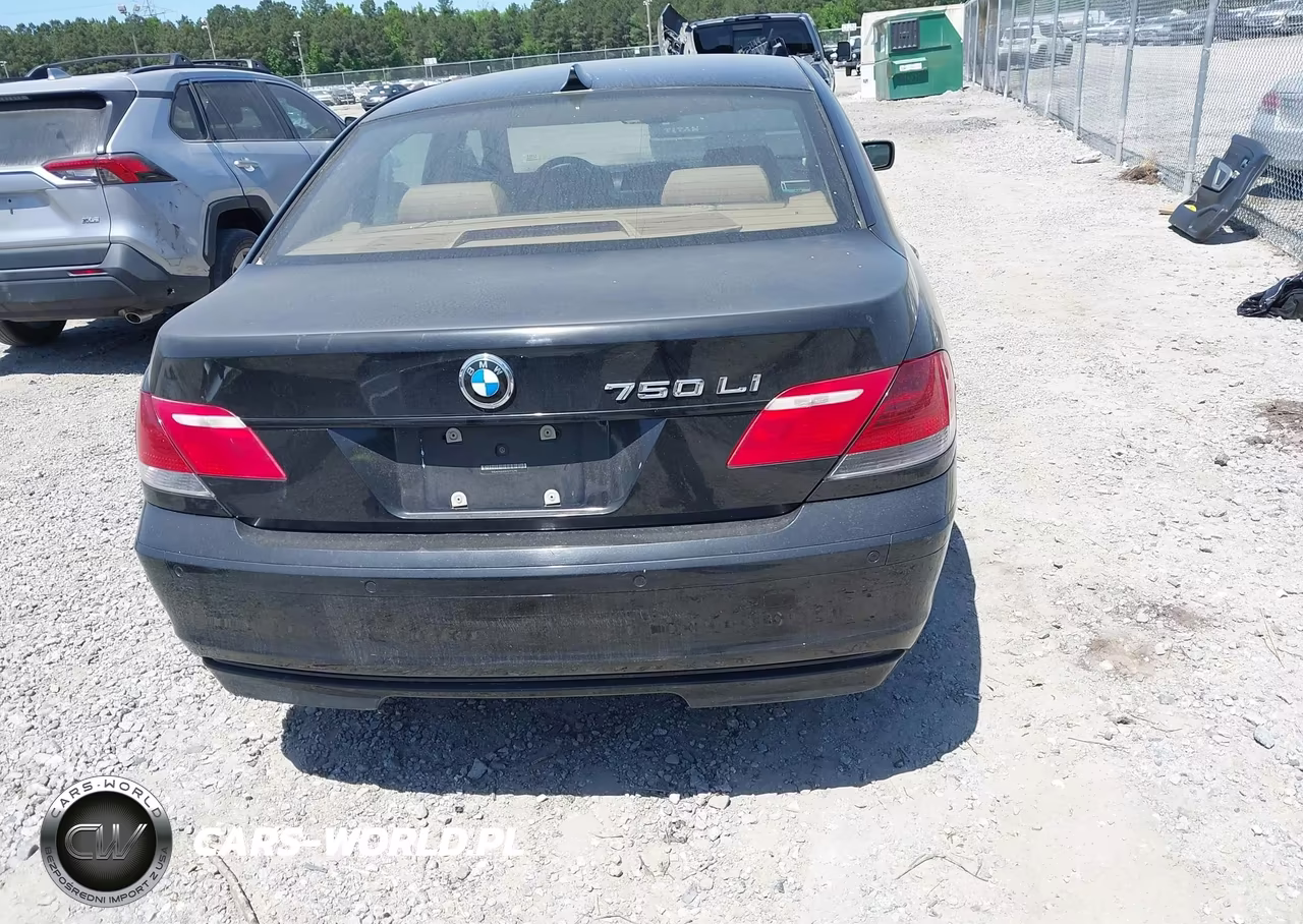 2007 BMW 750Li VIN:WBAHN83557DT75795 - 16