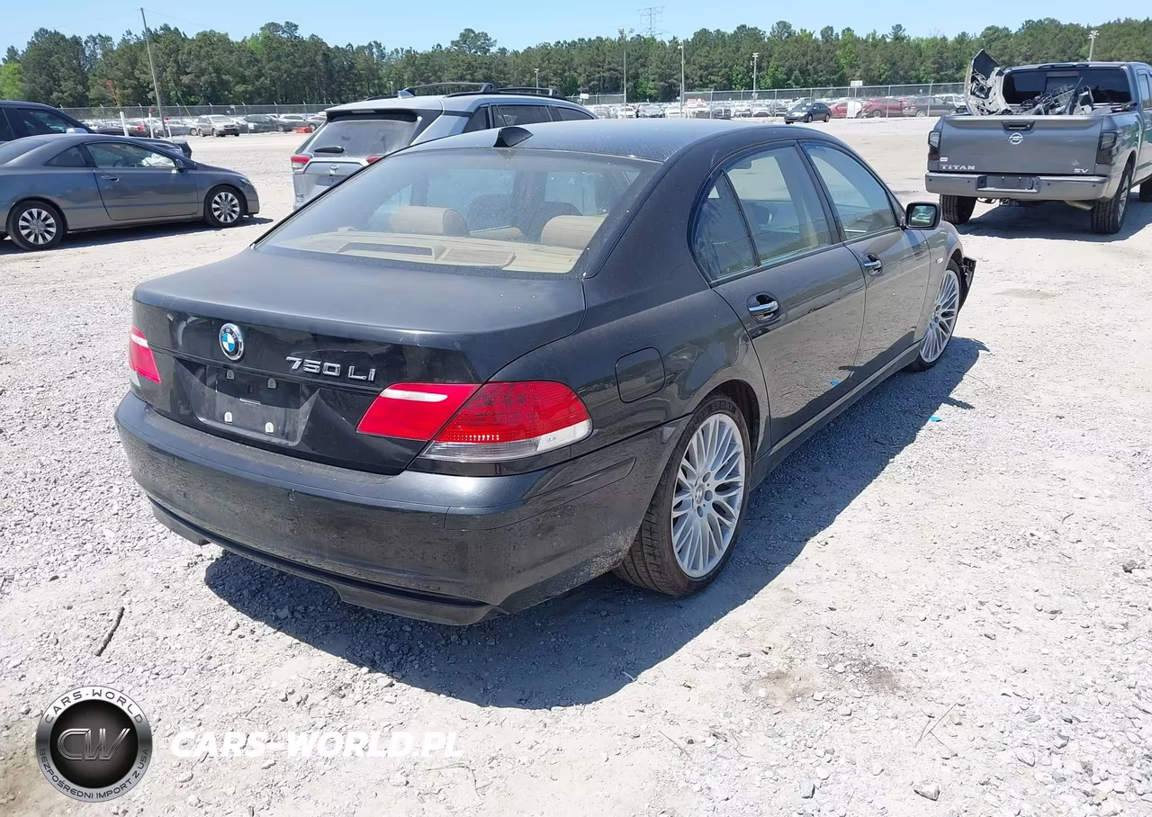 2007 BMW 750Li VIN:WBAHN83557DT75795 - 4
