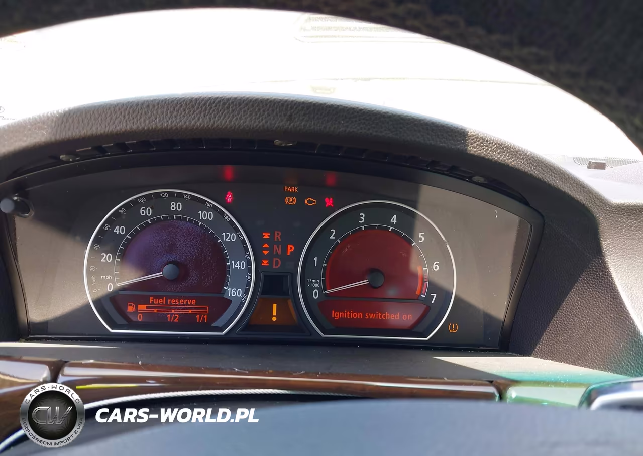 2007 BMW 750Li VIN:WBAHN83557DT75795 - 7