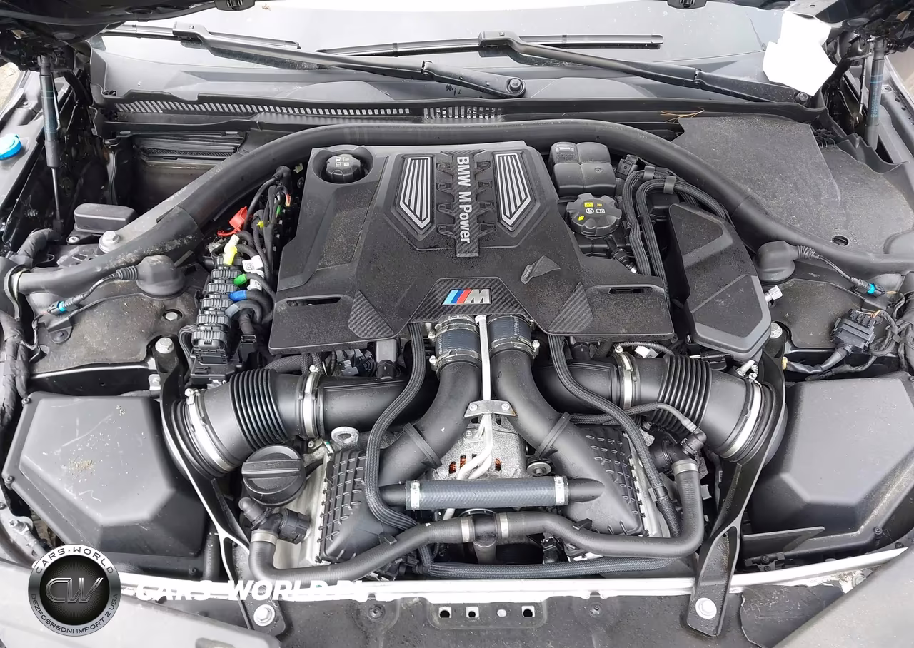 2024 BMW M8 Competition VIN:WBSDZ0C0XRCN46988 - 10