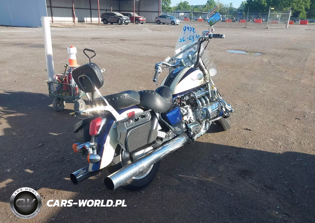 1998 Honda Gl1500 C-2 VIN:1HFSC340XWA102734 - 4