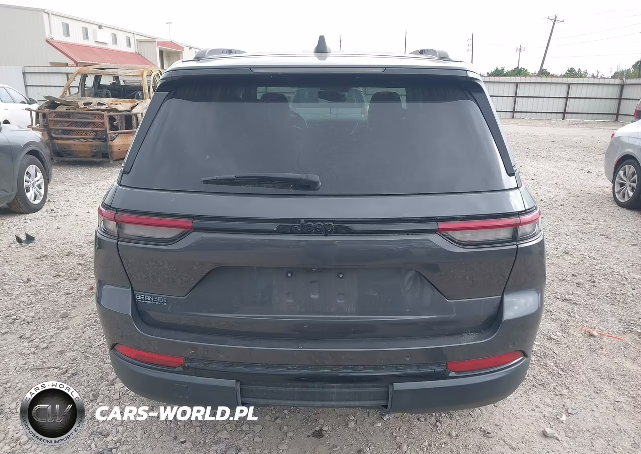2022 Jeep Grand Cherokee Altitude 4X2 VIN:1C4RJGAG9N8574579 - 16