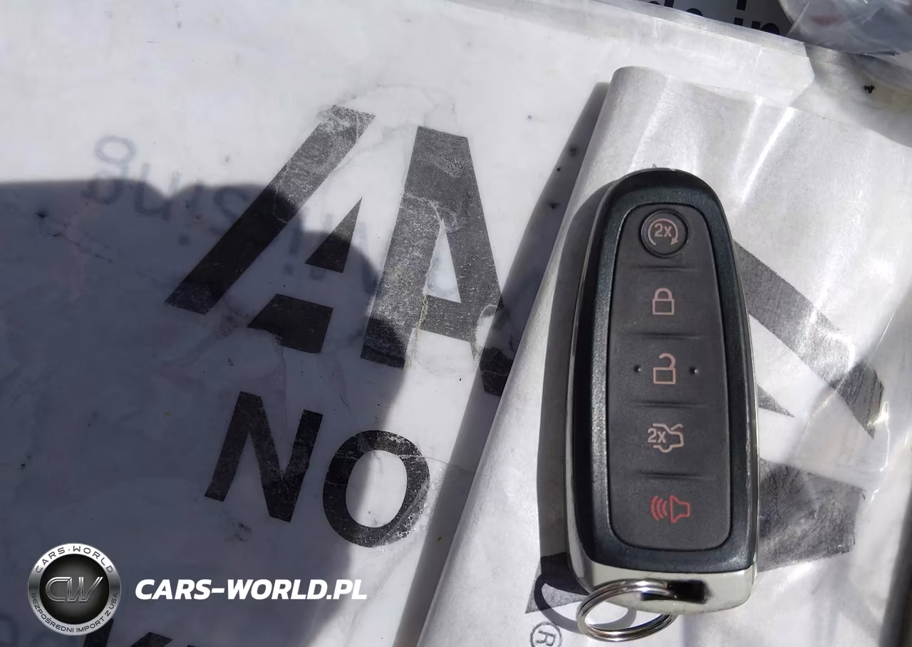2019 Ford Escape Sel VIN:1FMCU0HD1KUA41396 - 11